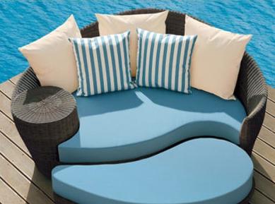 Blue contemporary round lounge chair & ottoman
