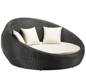 Contemporary round outdoor  wicker chair